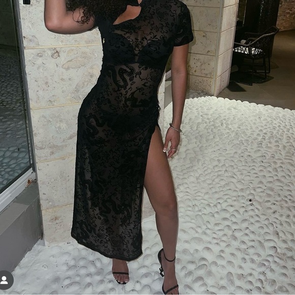 4510631 Black Chinese Dress